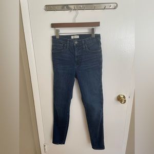 Madewell 10” skinny high rise dark blue jeans size 28